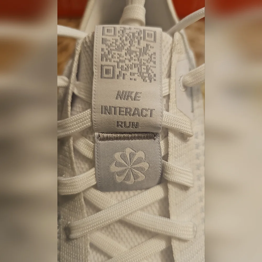 Nike Interact Women's Running Shoes - Picture 3 of 9